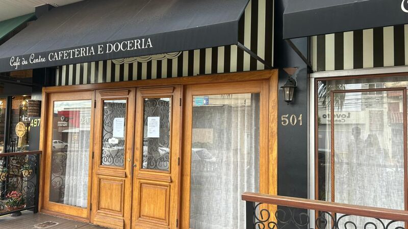 Café du Centre fechou as portas sem avisar e repentinamente