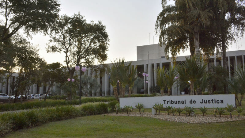 Desembargadores e Juízes do TJMS terão que devolver valores extras, de forma parcelada