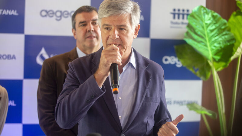 Diretor-presidente da Sanesul, Renato Marcílio