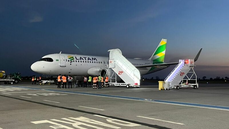 Bonito conta com os serviços de três companhias aéreas: GOL, Azul e LATAM