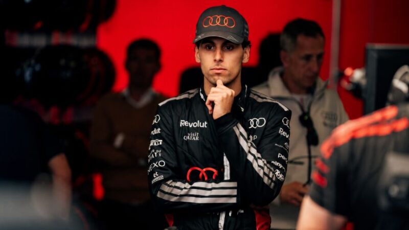  O piloto da Audi fez 1min07s293 e ficou com a 12ª posição.