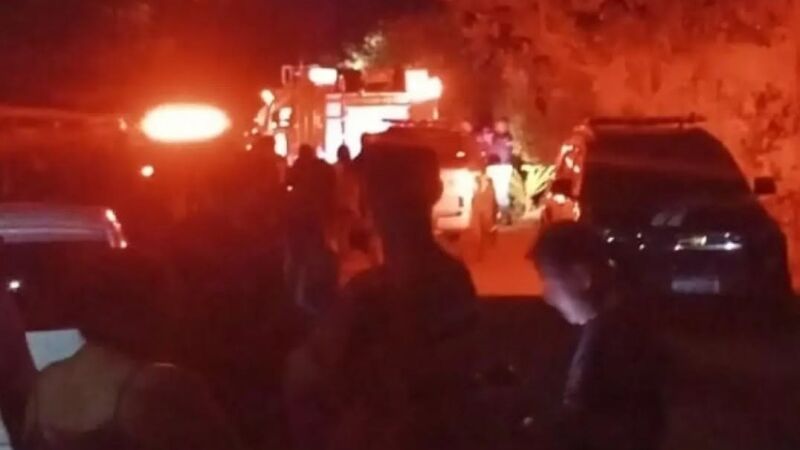 Incêndio ocorreu na noite deste domingo (28), em Terenos