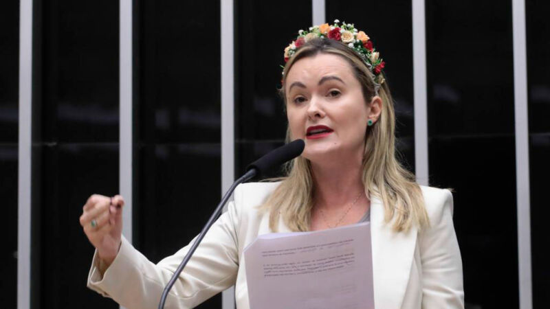 Deputada federal Julia Zanatta 