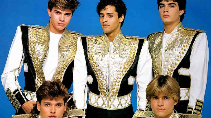 Robson Barros (do meio) morreu neste sábado, aos 57 anos
