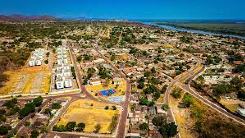 Ladário, localizada às margens do Rio Paraguai, em Mato Grosso do Sul