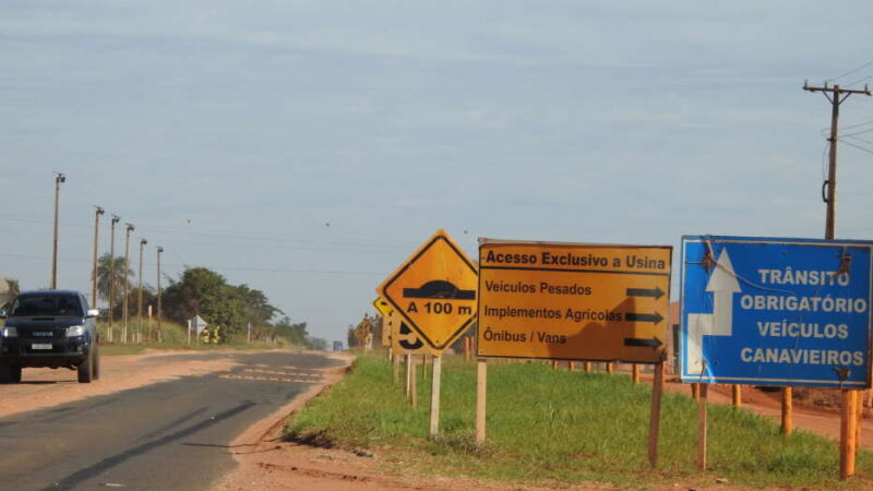 obras de implantação e pavimentação acontecem na rodovia estadual MS-141, com obra de arte especial no trecho que compreende a extensão de 1,20 km no entroncamento com a MS-276/BR-376