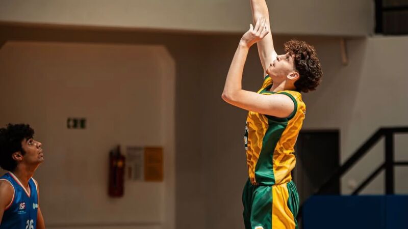Atuação de gala do PorãBask contra a Índia no Mundial Escolar de Basquete 