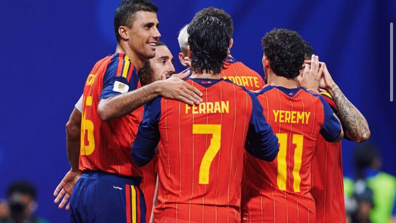 Depois de empate decepcionante na estreia, Espanha goleia a Arábia Saudita e espanta crise
