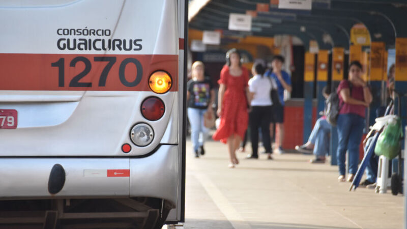 Ônibus do transporte coletivo de Campo Grande; Grupo HP prepara plano de melhorias que será apresentado à Prefeitura antes da efetiva transferência do controle do Consórcio Guaicurus. 