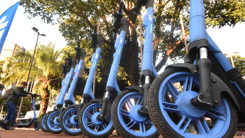 Já são 400 patinetes disponíveis para a Capital