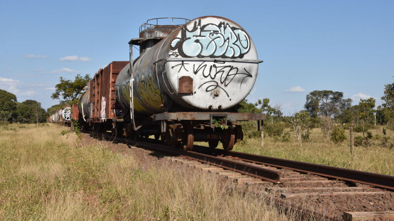 Rumo Logística abandonou infraestrutura da Malha Oeste