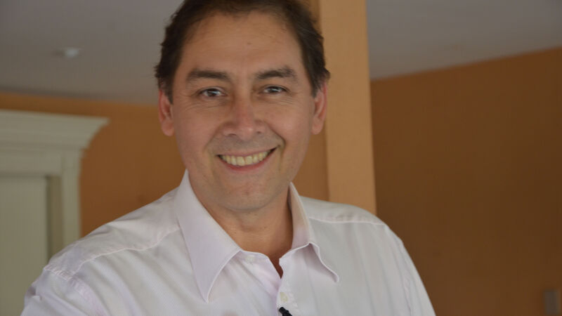 O estado de saúde de Bernal não foi informado pela assessoria devido ao sigilo médico
