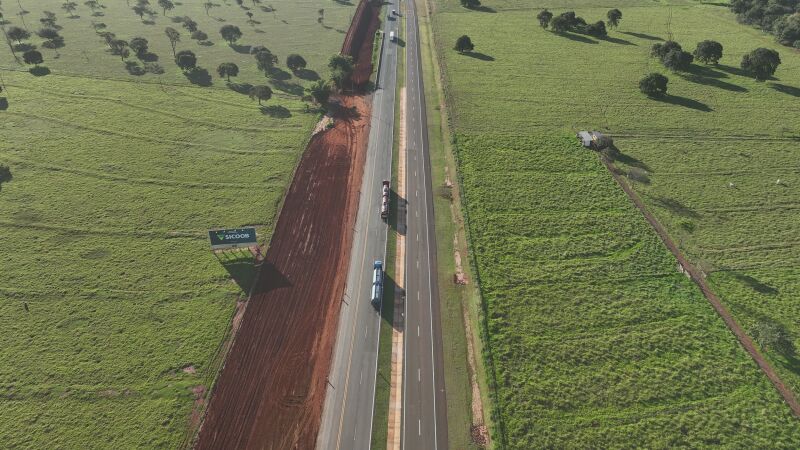 Duplicação junto ao Km 452, próximo a Campo Grande 