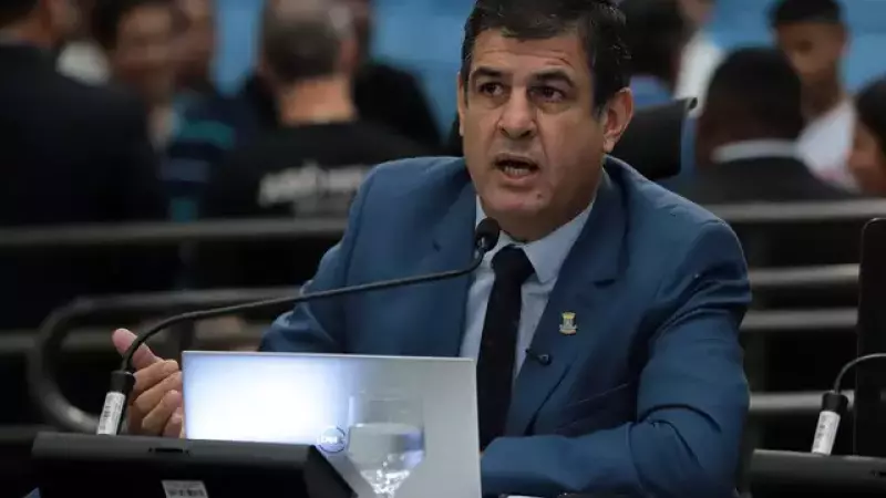 Beto Avelar protocolou representação na Câmara pedindo a cassação do mandato de Maicon Nogueira por suposta quebra de decoro parlamentar.