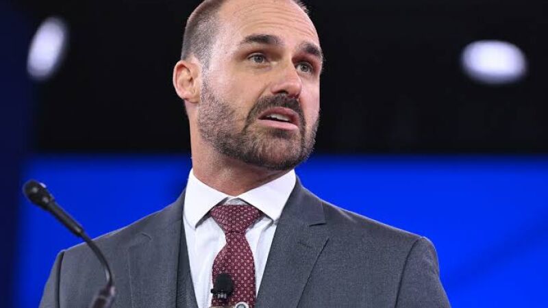 Ex-deputado, e agora ex-escrivão da Polícia Federal, Eduardo Bolsonaro