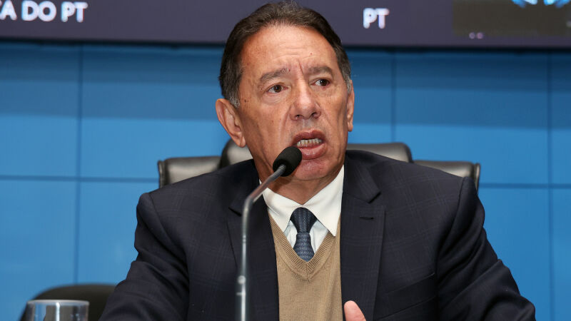 O presidente da Assembleia Legislativa, Gerson Claro, participou do lançamento da pedra fundamental da nova usina da Atvos, em Nova Alvorada do Sul