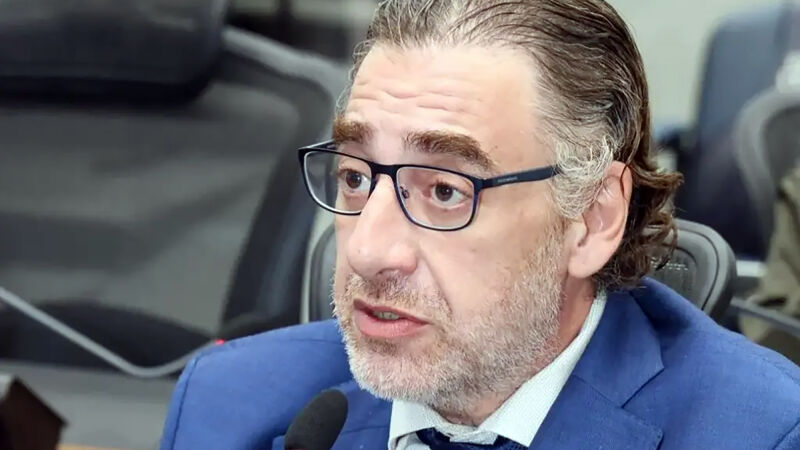 Ex-deputado estadual Neno Razuk (PL), que está foragido após a Justiça decretar sua prisão preventiva no âmbito da Operação Sucessione