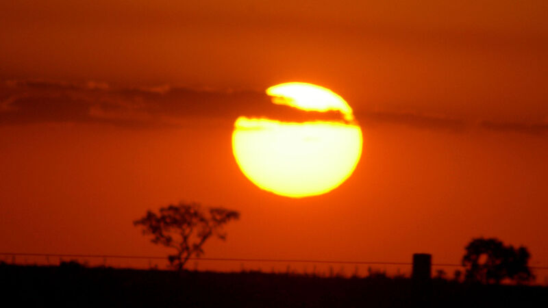 Alta nas temperaturas decorre de uma bolha de calor que avança pela região central da América do Sul