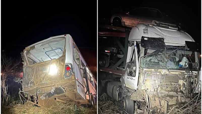 Ônibus e carreta cegonha bateram nas proximidades do Núcleo Industrial de São Gabriel do Oeste