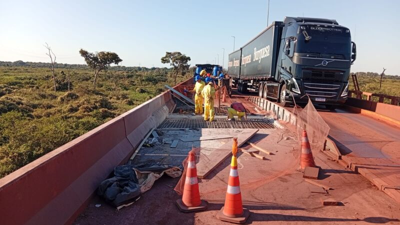 Ponte funciona com meia pista desde o dia 12 de junho