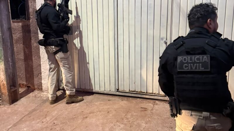 Durante a operação, foram cumpridos seis mandados de busca e apreensão e dois mandados de prisão
