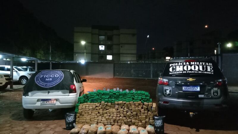 A ação de combate a facções criminosas ocorreu na noite de quinta-feira 