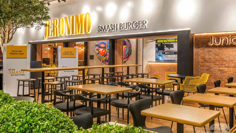 Unidade do Jeronimo, rede de restaurantes envolvida no caso em que grávida encontrou uma barata dentro de um hambúrguer.