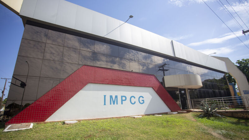 Operação da Polícia Federal apura possíveis irregularidades relacionadas à aplicação de recursos do regime próprio de Previdência Social. 