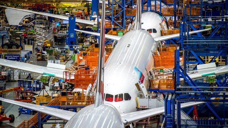 Proposta da Boeing incluía, além de um contrato de trabalho com duração de quatro anos, aumentos salariais vinculados à inflação - limitados a 3% - e ao desempenho individual,