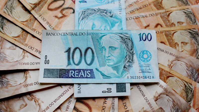 Quinto dia útil de agosto de 2026: pagamento do salário deve ser feito até quando?