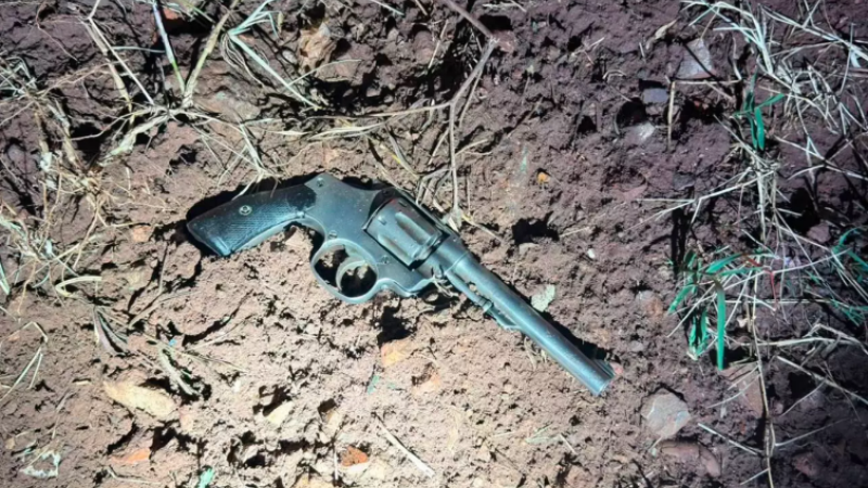 Arma usada pelo criminoso durante a abordagem dos policiais militares