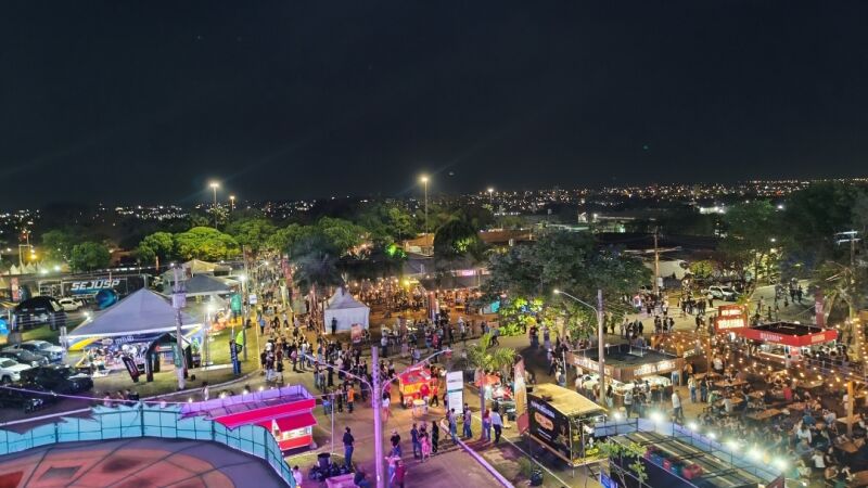 Edição do ano passado levou milhares de pessoas ao Parque de Exposições 