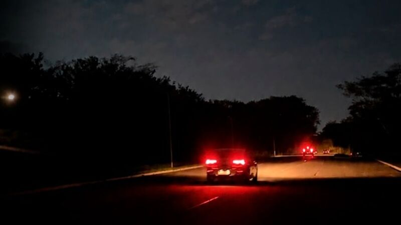 Avenida Ernesto Geisel recebe diariamente grande fluxo de veículos e liga bairros da região sul de Campo Grande.