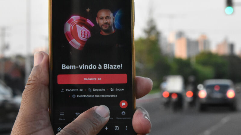 Apostador trabalhava em Campo Grande e foi demitido após perder a produtividade e passar a jogar durante o expediente