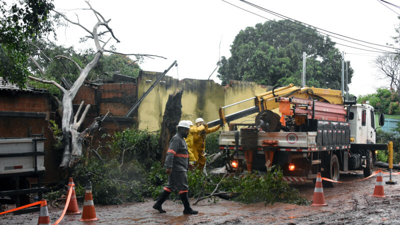 Temporal causou diversos estrados em Campo Grande no dia 10 de setembro
