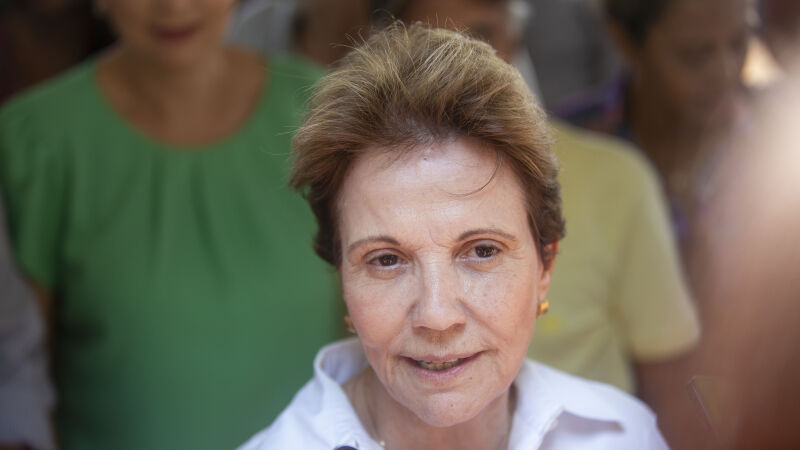 Senadora Tereza Cristina esteve na entrega de maquinários e implementos agrícolas para Prefeitura, na manhã desta terça-feira (29)