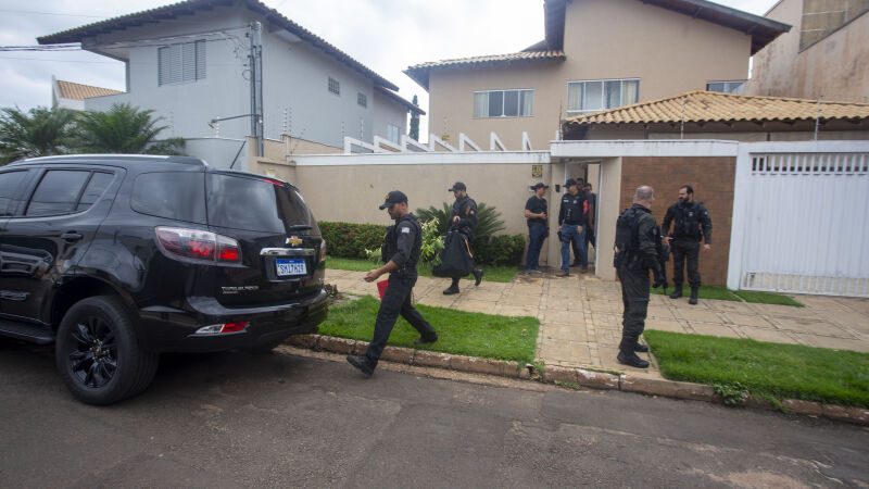 Operação Infiltrados cumpriu 24 mandados de busca e apreensão e dois de prisão
