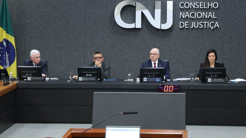 Proposta foi apresentada nesta terça-feira pelo presidente do CNJ, o ministro do STF Edson Fachin