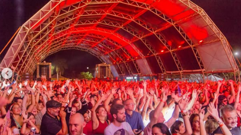 Show lotado no fim de semana de FIB