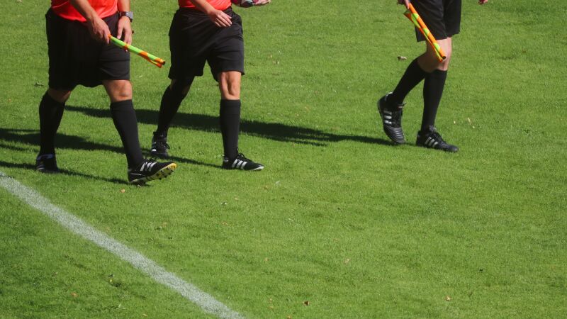 Projeto quer medidas para proteger equipes de arbitragem