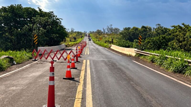 Concessionária responsável pela MS-040 anunciou no sábado (5) veto à passagem de caminhões em duas pontes na MS-040