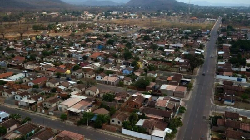 Vista aérea do Conjunto Habitacional Padre Ernesto Sassida, principal ponto da disputa pelos limites territoriais entre Corumbá e Ladário.