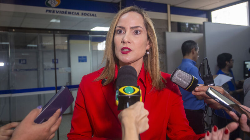 Segundo a presidente, a capacidade de análise dos pedidos foi ampliada, permitindo que o instituto trabalhe com um volume de processos pendentes inferior à quantidade de solicitações recebidas mensalmente