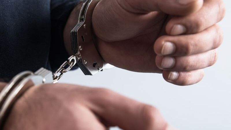 Justiça condenou padrasto a 80 anos de prisão por abusos sexuais cometidos durante anos contra duas enteadas em Glória de Dourado