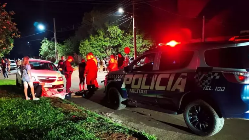 Homem foi morto com mais de cinco tiros em estabelecimento comercial de Caarapó, na noite de sábado (10)