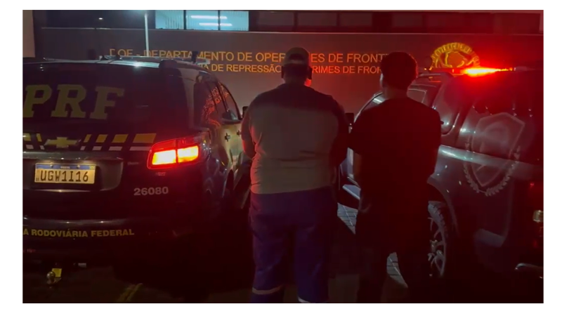 Ação conjunta entre PRF e Polícia Civil resultou na prisão de quatro suspeitos de integrar quadrilha especializada em furtos de caminhonetes em Mato Grosso do Sul
