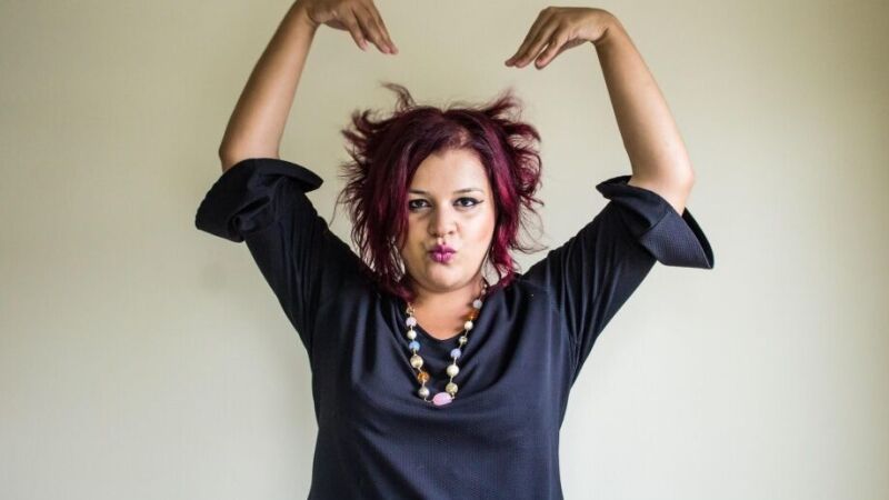Erica Espíndola aparece entre depoimentos do documentário