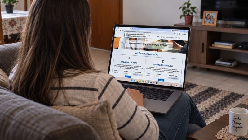 Adesão ao programa de renegociação de débitos pode ser feita totalmente de forma digital, mas também pode ser feita no CAC