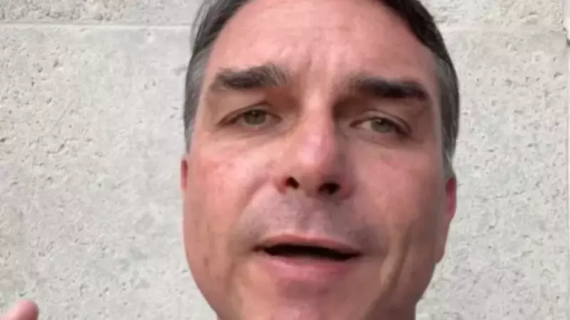 Na segunda-feira o senador divulgou vídeo nas redes sociais negando que tivesse intenção de sair do Brasil