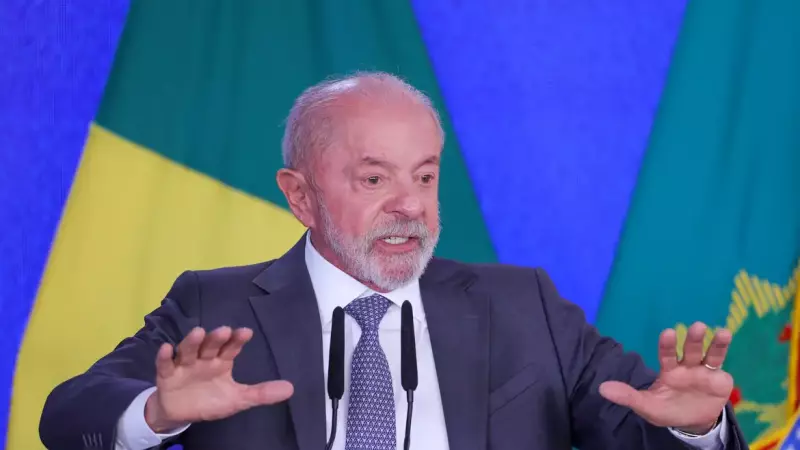 Eu sou favorável a reduzir para 16 anos, mas não nessa PEC. Aprova a PEC e aí discute isso